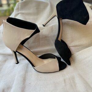 Nine West Elegant Black and Cream Heels